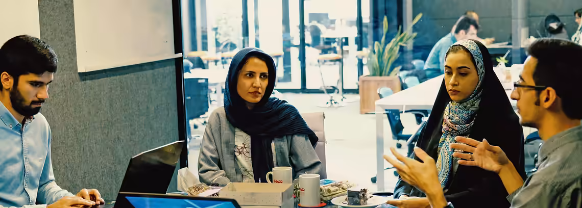 استخدام در استودیو نوآوری هوبان