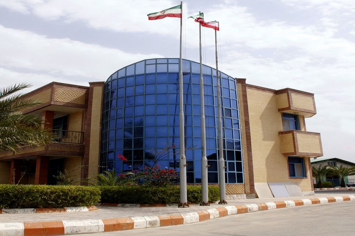 استخدام در undefined